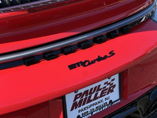 Photo of 2022 Red Porsche 911