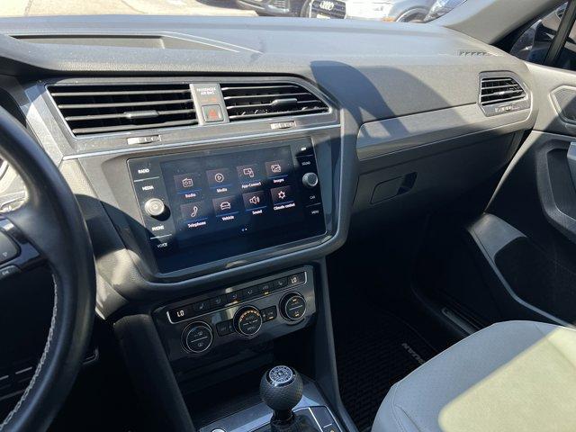 Photo of 2020 Deep Black Pearl Effect Volkswagen Tiguan