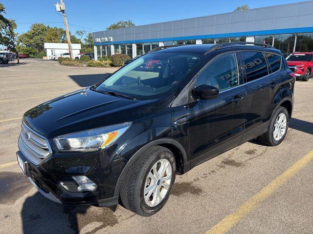 Photo of 2018 Shadow Black Ford Escape
