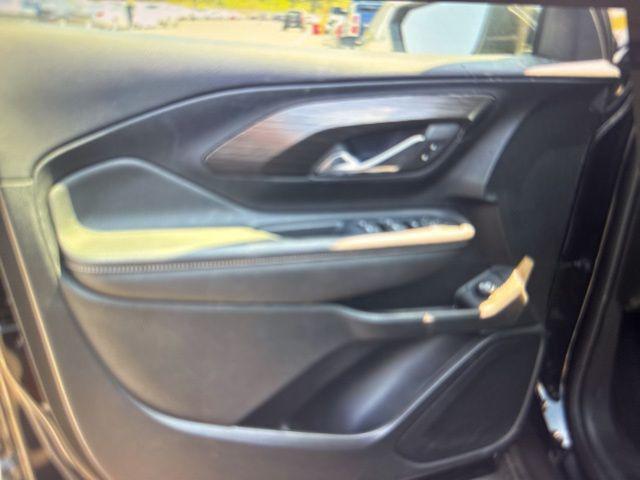 Photo of 2023 Ebony Twilight Metallic GMC Terrain