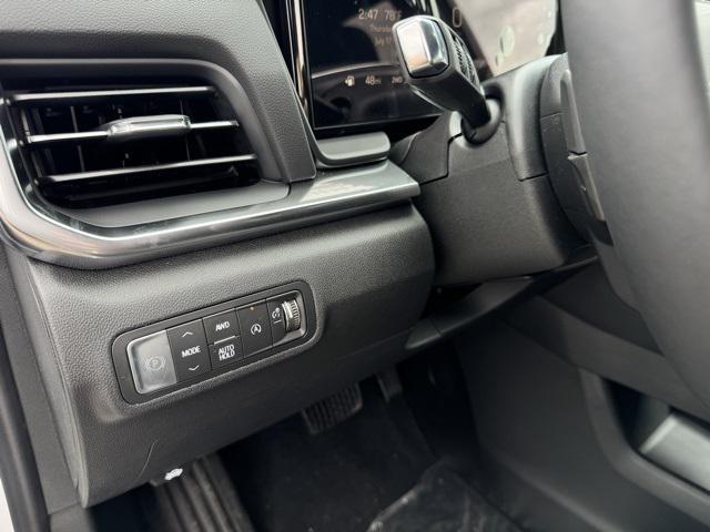Photo of 2026 Summit White GMC Terrain