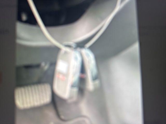 Photo of 2022 Summit White GMC Terrain