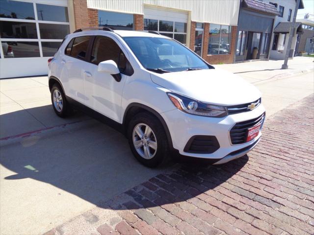 Photo of 2022 White Chevrolet Trax