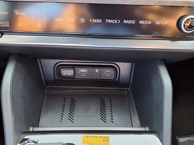 Photo of 2023 Wolf Gray Kia Sportage