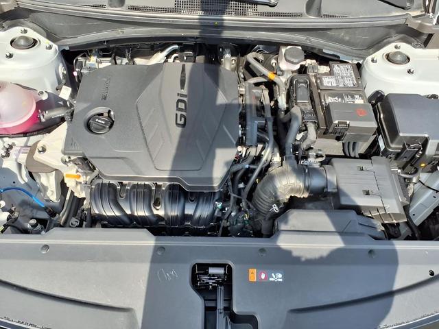 Photo of 2023 Wolf Gray Kia Sportage
