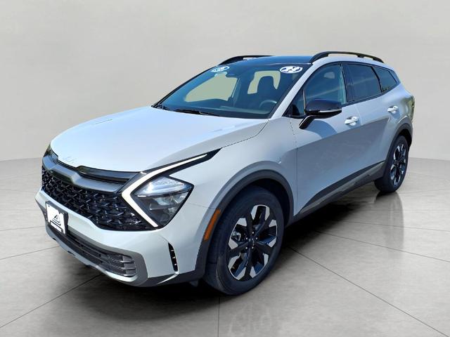 Photo of 2023 Wolf Gray Kia Sportage
