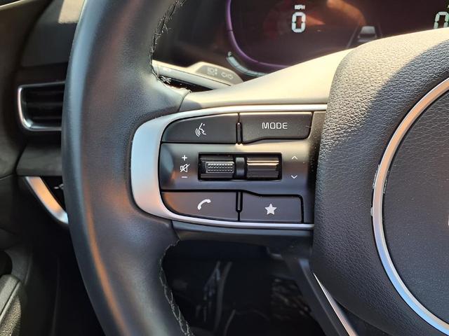 Photo of 2023 Wolf Gray Kia Sportage
