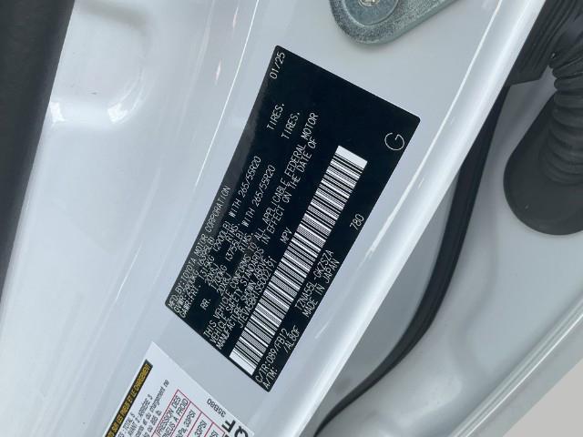 Photo of 2025 WIND CHILL PEARL Toyota 4Runner