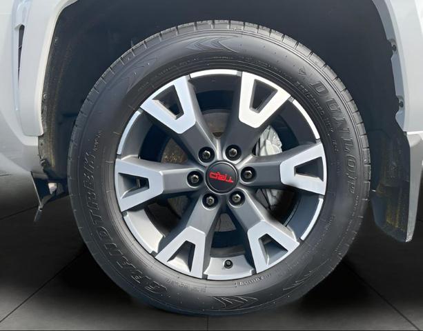 Photo of 2025 WIND CHILL PEARL Toyota 4Runner