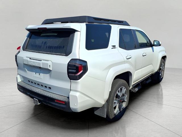 Photo of 2025 WIND CHILL PEARL Toyota 4Runner