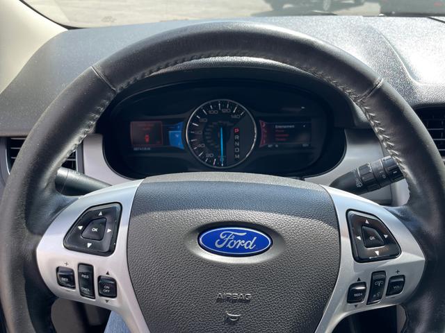 Photo of 2012 Silver Ford Edge