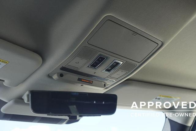 Photo of 2020 Indus Silver Metallic Land Rover Defender