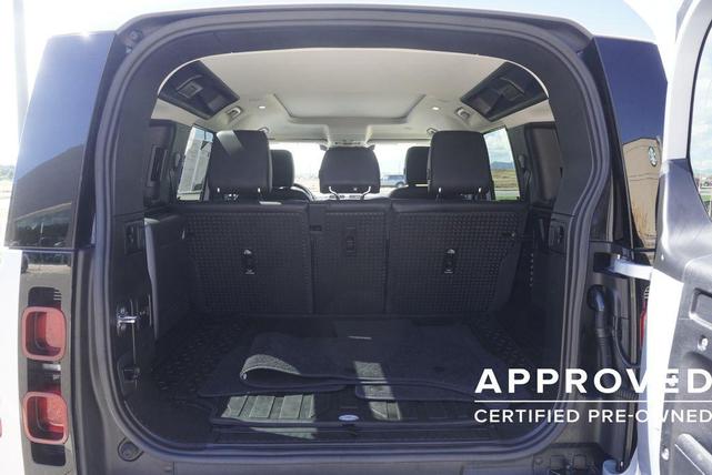 Photo of 2020 Indus Silver Metallic Land Rover Defender