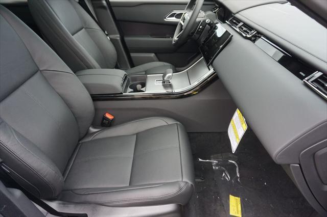 Photo of 2026 Gray Land Rover Range Rover Velar