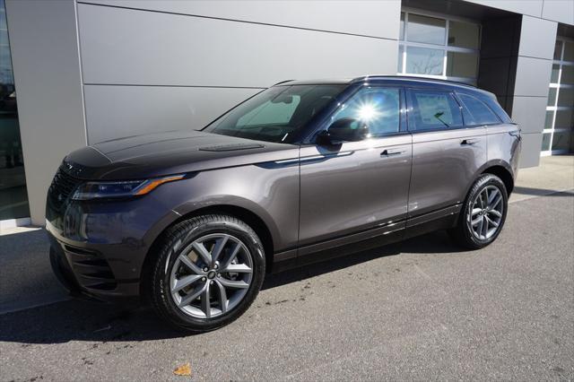 Photo of 2026 Charente Land Rover Range Rover Velar