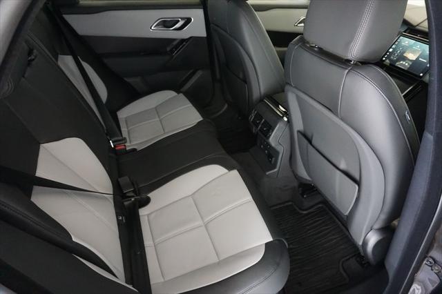 Photo of 2026 Charente Land Rover Range Rover Velar