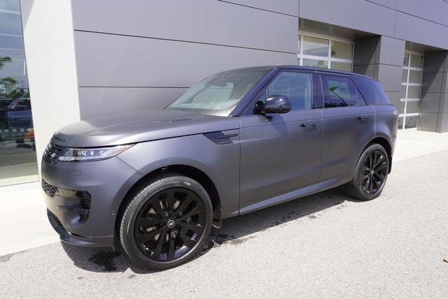 Photo of 2025 Gray Land Rover Range Rover Sport