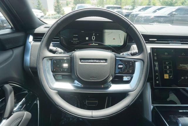 Photo of 2025 White Land Rover Range Rover