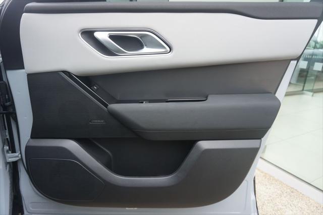 Photo of 2024 '''' Land Rover Range Rover Velar