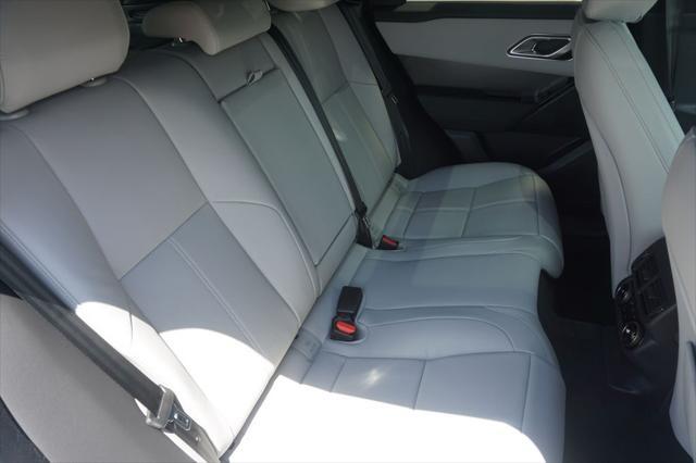 Photo of 2026 Giola Green Metallic Land Rover Range Rover Velar