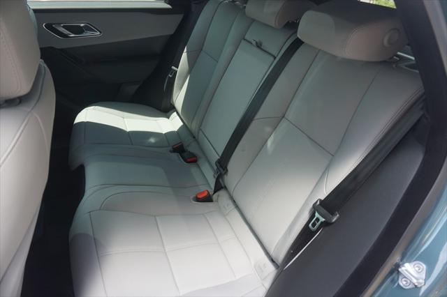 Photo of 2026 Giola Green Metallic Land Rover Range Rover Velar