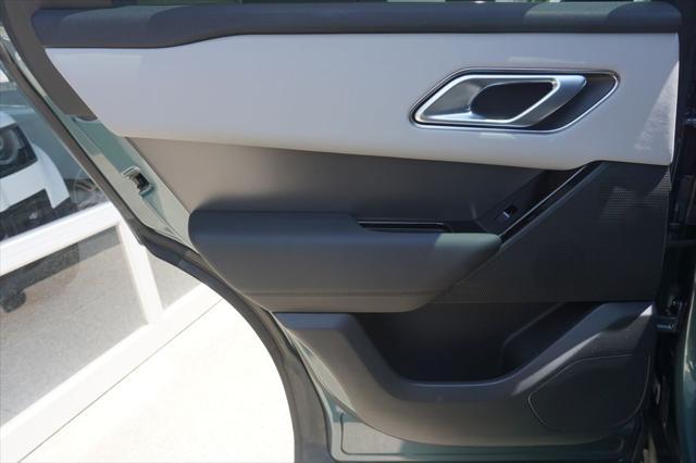 Photo of 2026 Giola Green Metallic Land Rover Range Rover Velar