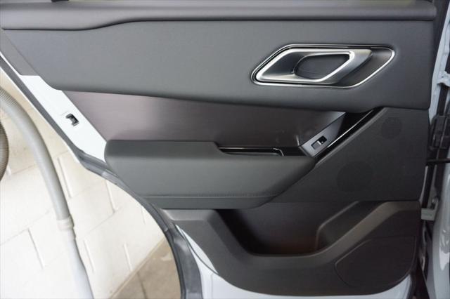 Photo of 2026 Arroios Land Rover Range Rover Velar