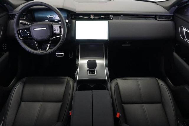 Photo of 2026 Arroios Land Rover Range Rover Velar