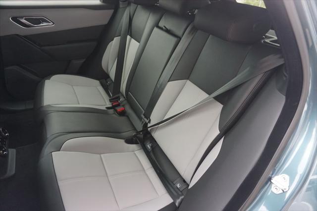 Photo of 2026 Giola Green Metallic Land Rover Range Rover Velar