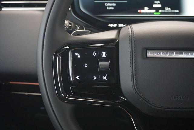 Photo of 2025 Gray Land Rover Range Rover Sport