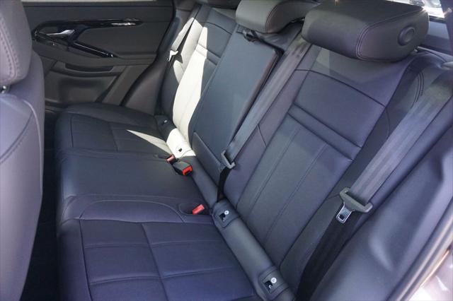 Photo of 2026 Corinthian Bron Land Rover Range Rover Evoque