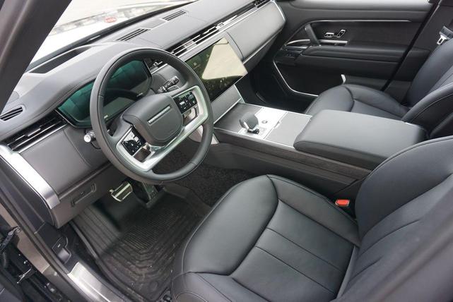 Photo of 2025 Carpathian Land Rover Range Rover