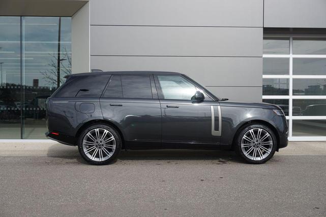 Photo of 2025 Carpathian Land Rover Range Rover