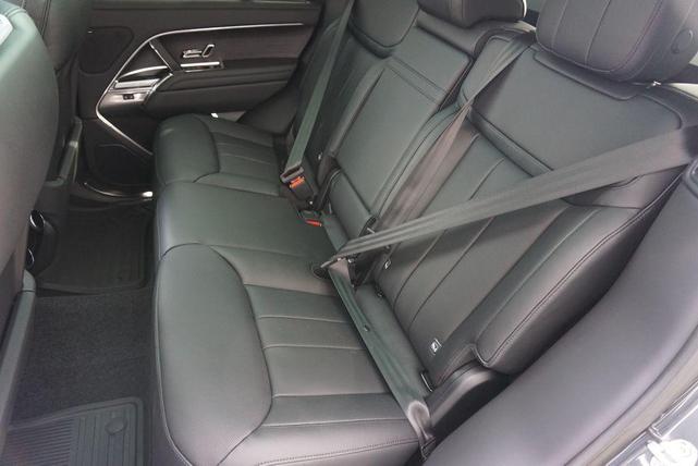 Photo of 2025 Carpathian Land Rover Range Rover
