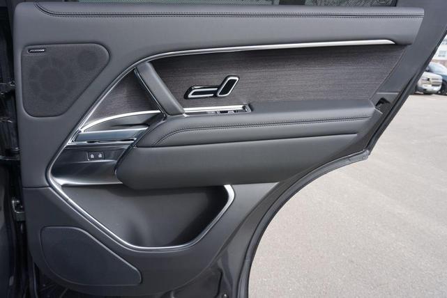 Photo of 2025 Carpathian Land Rover Range Rover