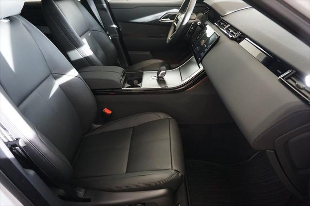 Photo of 2026 Fuji Land Rover Range Rover Velar