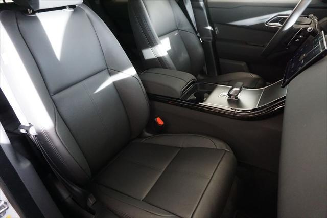 Photo of 2026 Fuji Land Rover Range Rover Velar