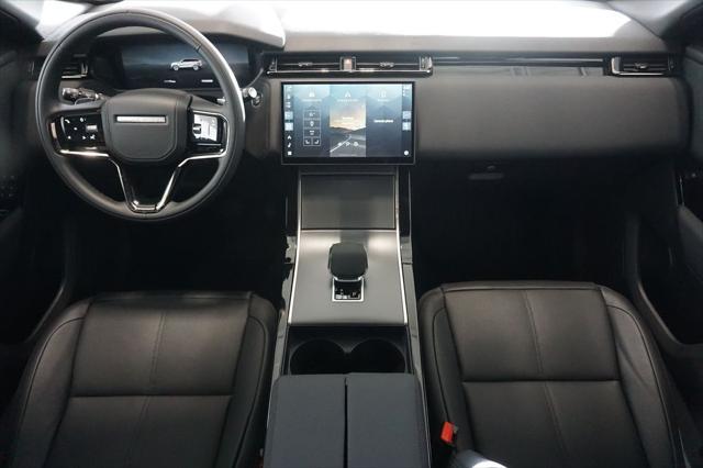 Photo of 2026 Fuji Land Rover Range Rover Velar
