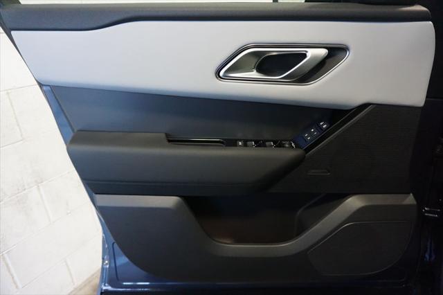 Photo of 2026 Varesine Land Rover Range Rover Velar