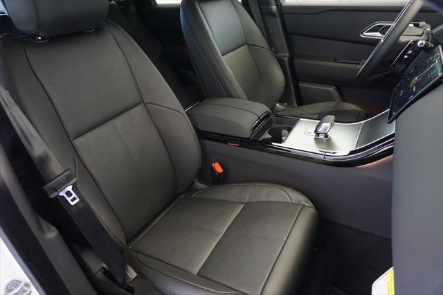 Photo of 2026 Fuji Land Rover Range Rover Velar