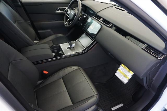 Photo of 2026 Fuji Land Rover Range Rover Velar