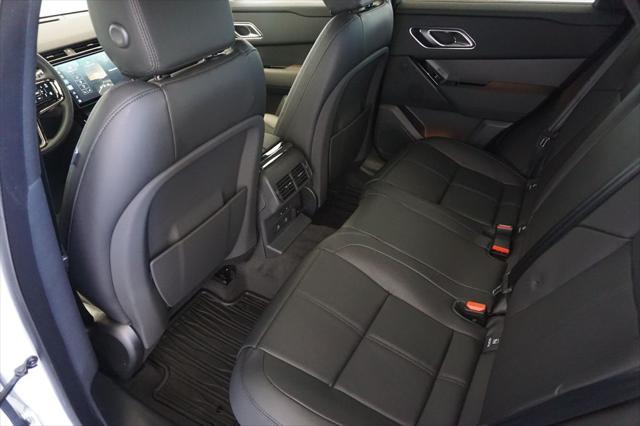 Photo of 2026 Fuji Land Rover Range Rover Velar