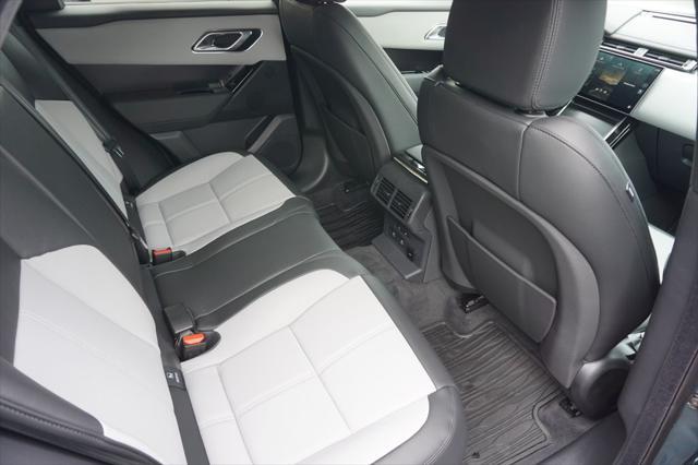 Photo of 2026 Giola Green Metallic Land Rover Range Rover Velar