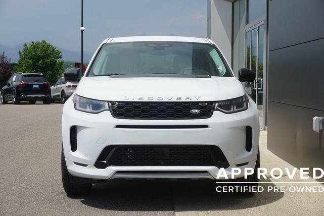Photo of 2024 Fuji White Land Rover Discovery Sport
