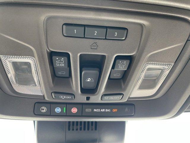 Photo of 2023 White Frost Tri-Coat GMC Sierra 1500