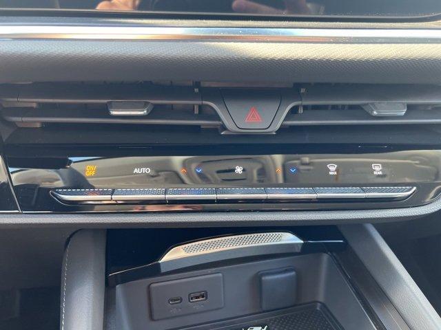 Photo of 2025 Black Buick Envision