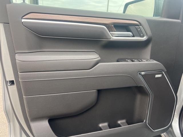 Photo of 2026 Gray Chevrolet Silverado 1500