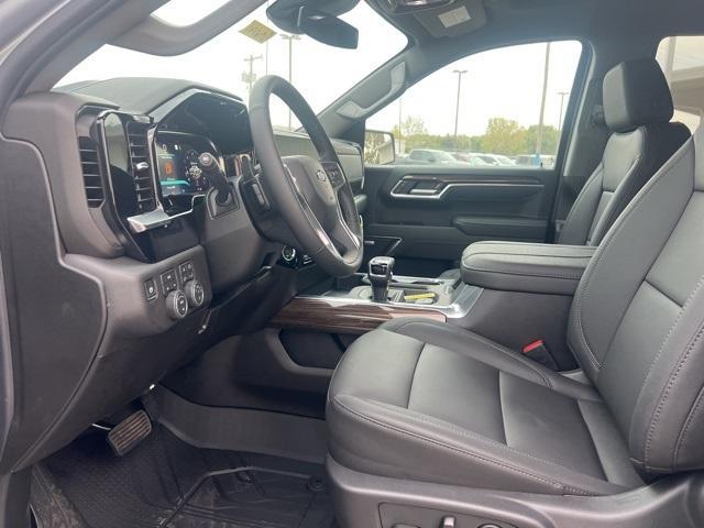 Photo of 2026 Gray Chevrolet Silverado 1500
