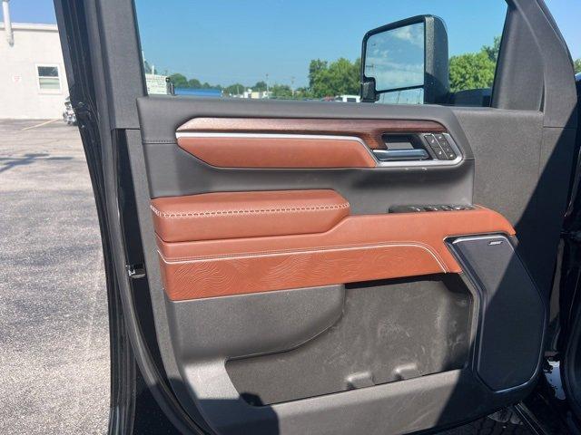 Photo of 2025 Black GMC Sierra 2500