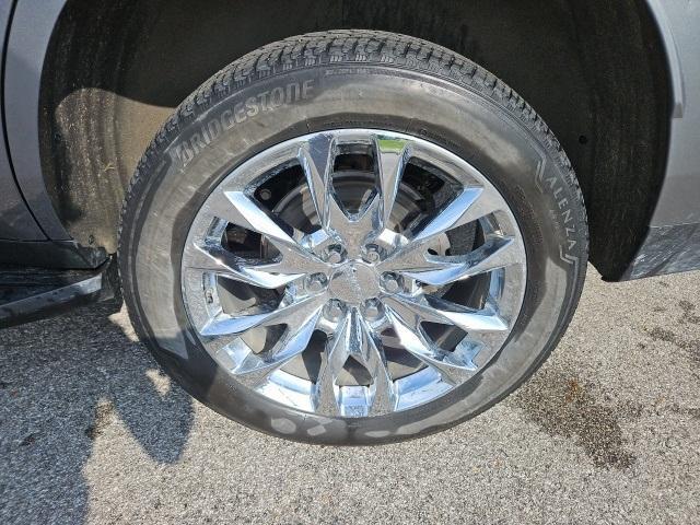 Photo of 2022 Satin Steel Metallic GMC Yukon